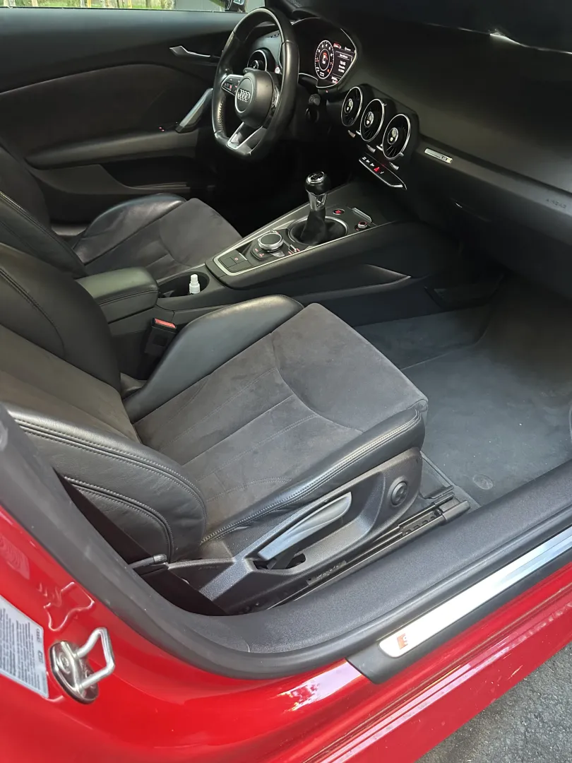 Cumpara/ Vinde online Audi TT 2016 SH, la cel mai bun pret pentru tine!