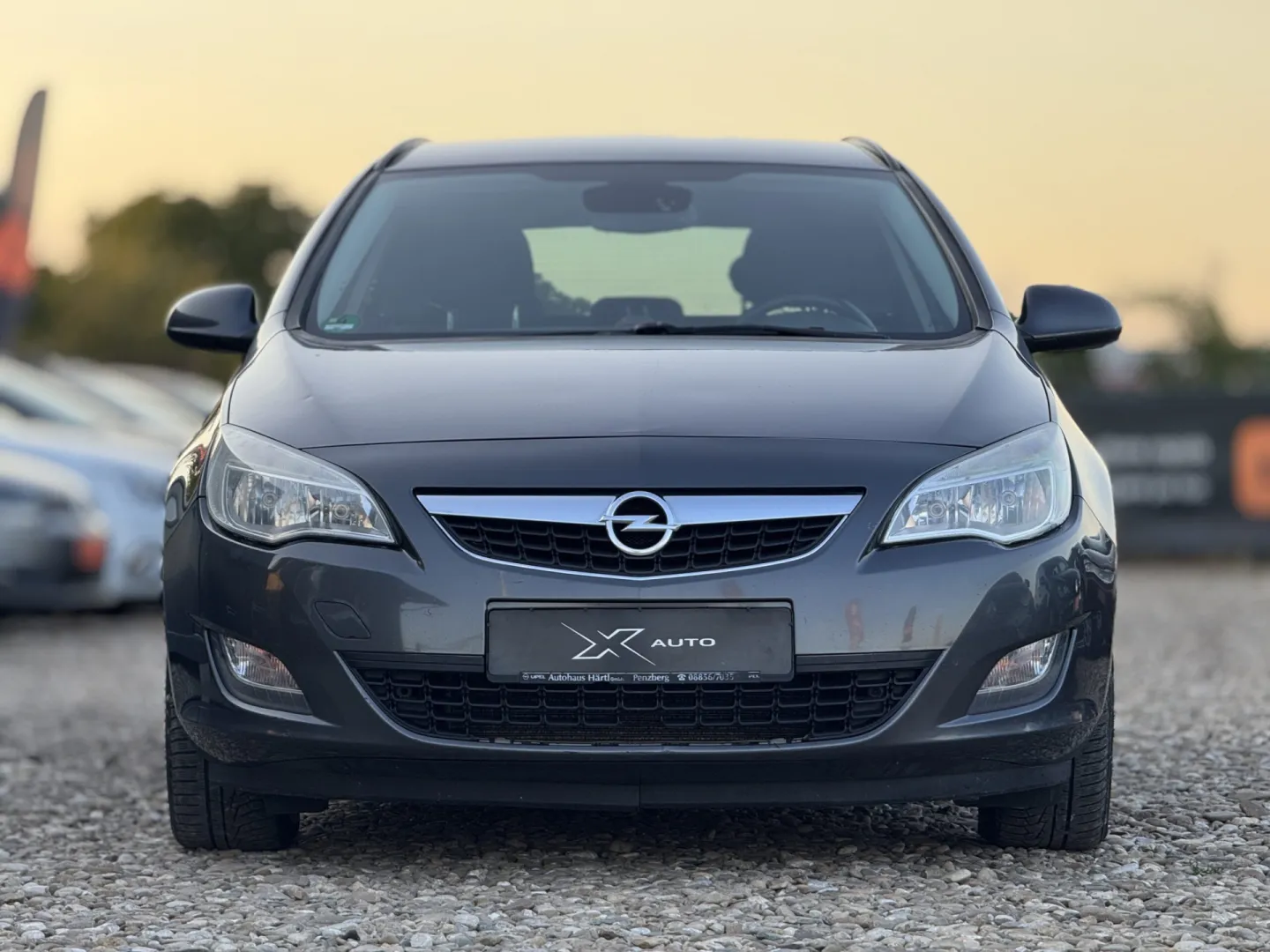 Cumpara/ Vinde online Opel Astra 2011 SH, la cel mai bun pret pentru tine!