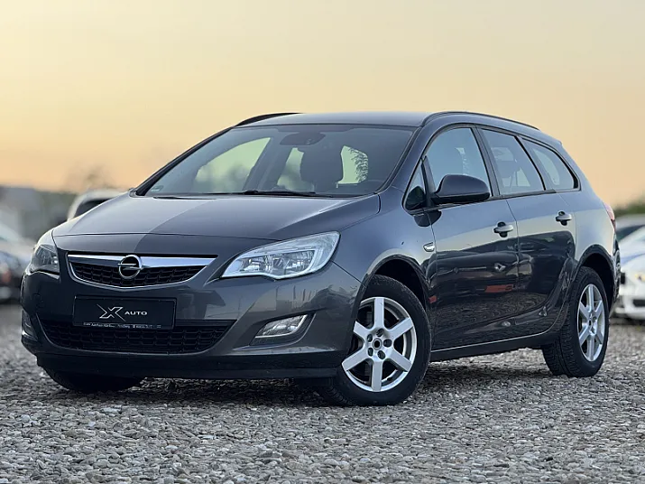Cumpără / Vinde Opel Astra 2011 SH, la cel mai bun pret pentru tine!