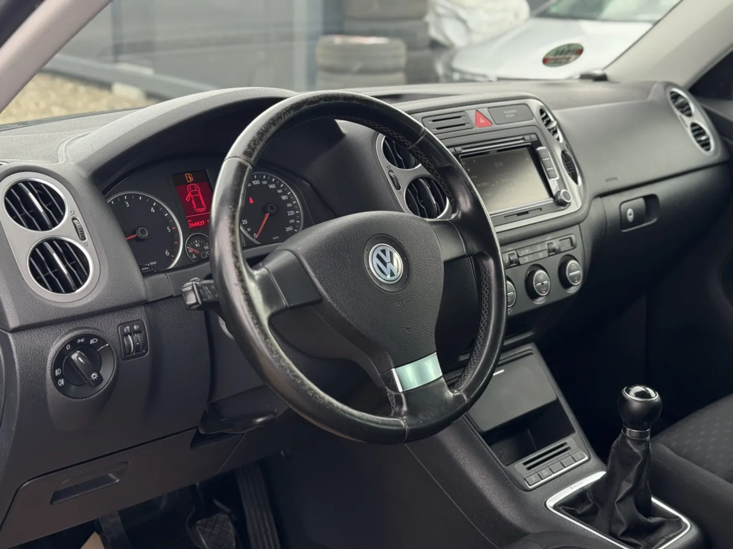Cumpara/ Vinde online Volkswagen Tiguan 2008 SH, la cel mai bun pret pentru tine!