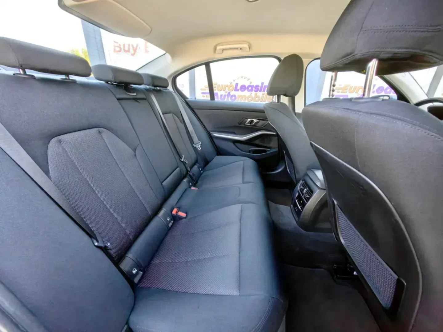 Cumpara/ Vinde online BMW 3 Series 2021 SH, la cel mai bun pret pentru tine!