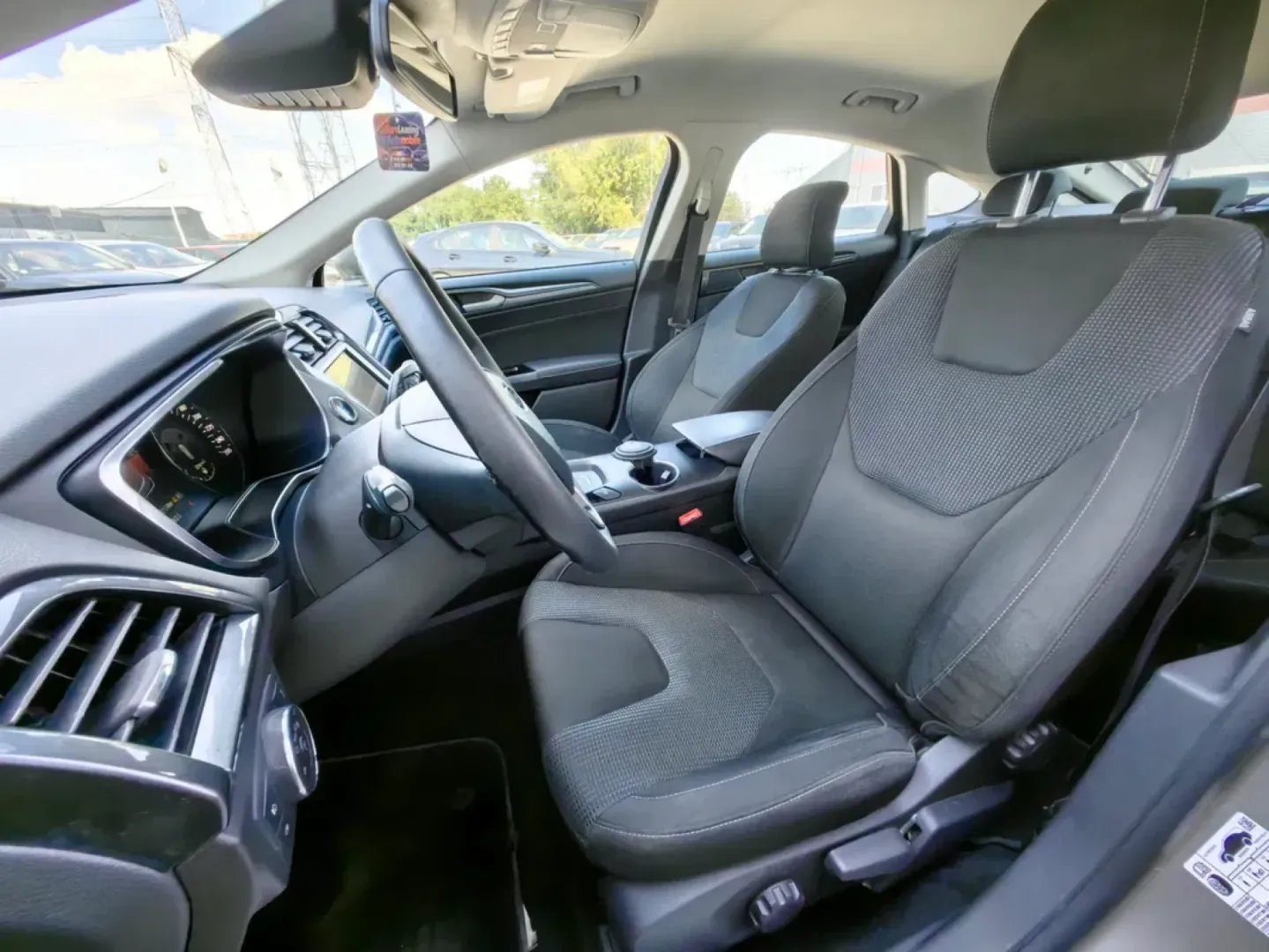 Cumpara/ Vinde online Ford Mondeo 2021 SH, la cel mai bun pret pentru tine!
