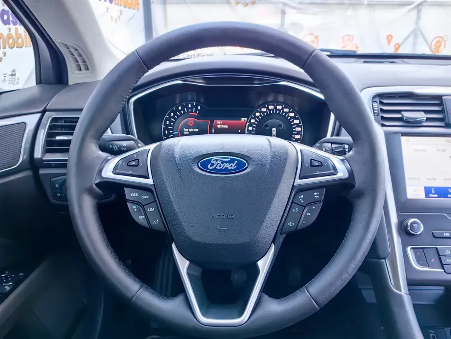 Cumpara/ Vinde online Ford Mondeo 2021 SH, la cel mai bun pret pentru tine!
