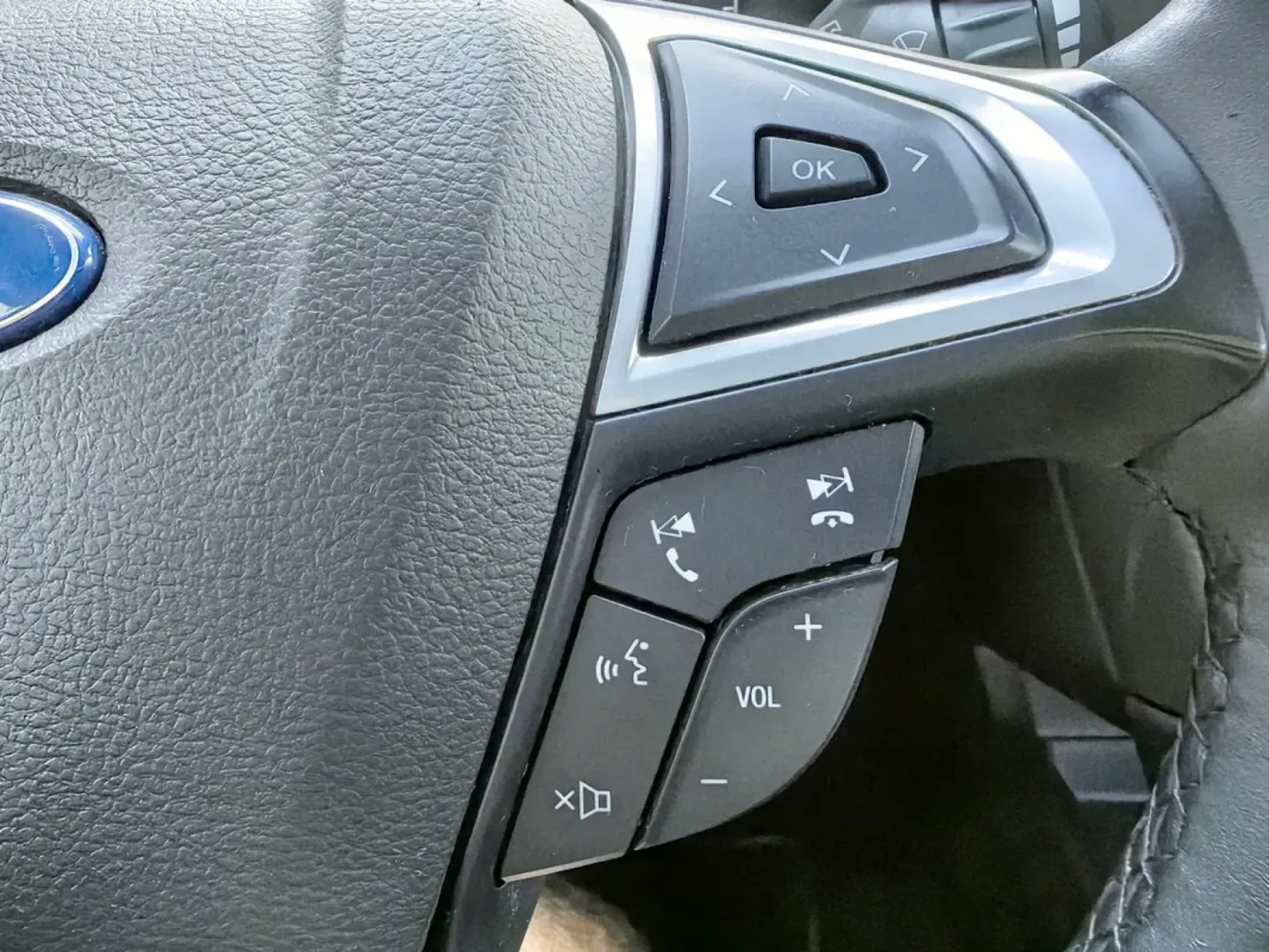 Cumpara/ Vinde online Ford Mondeo 2021 SH, la cel mai bun pret pentru tine!