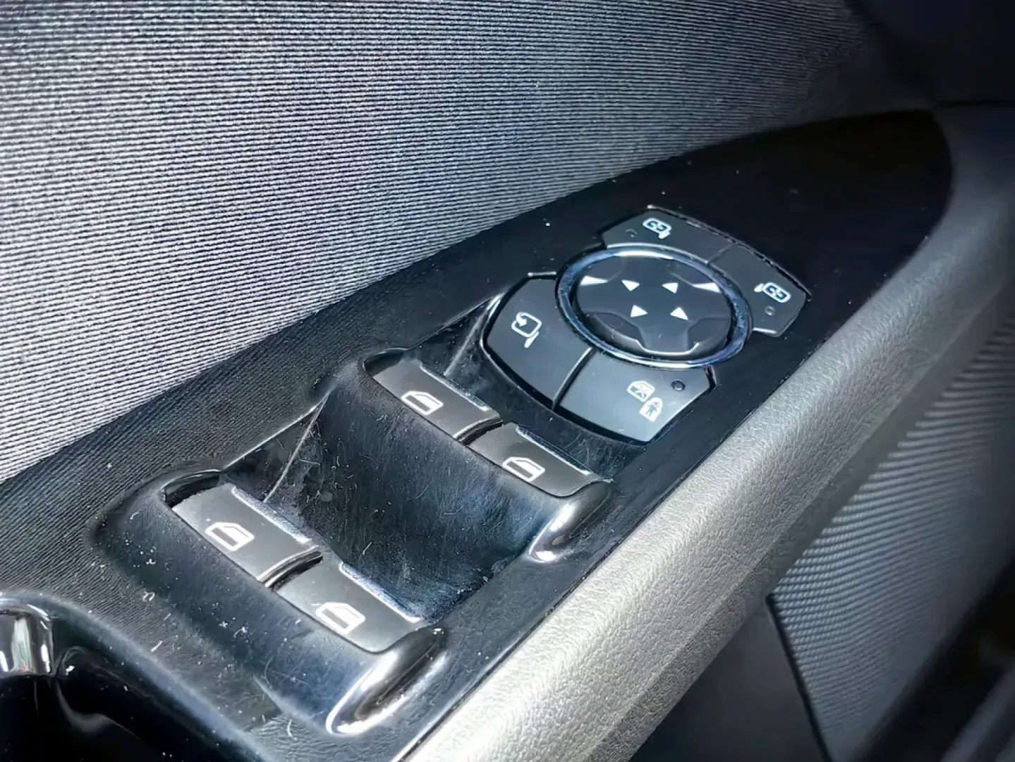Cumpara/ Vinde online Ford Mondeo 2021 SH, la cel mai bun pret pentru tine!