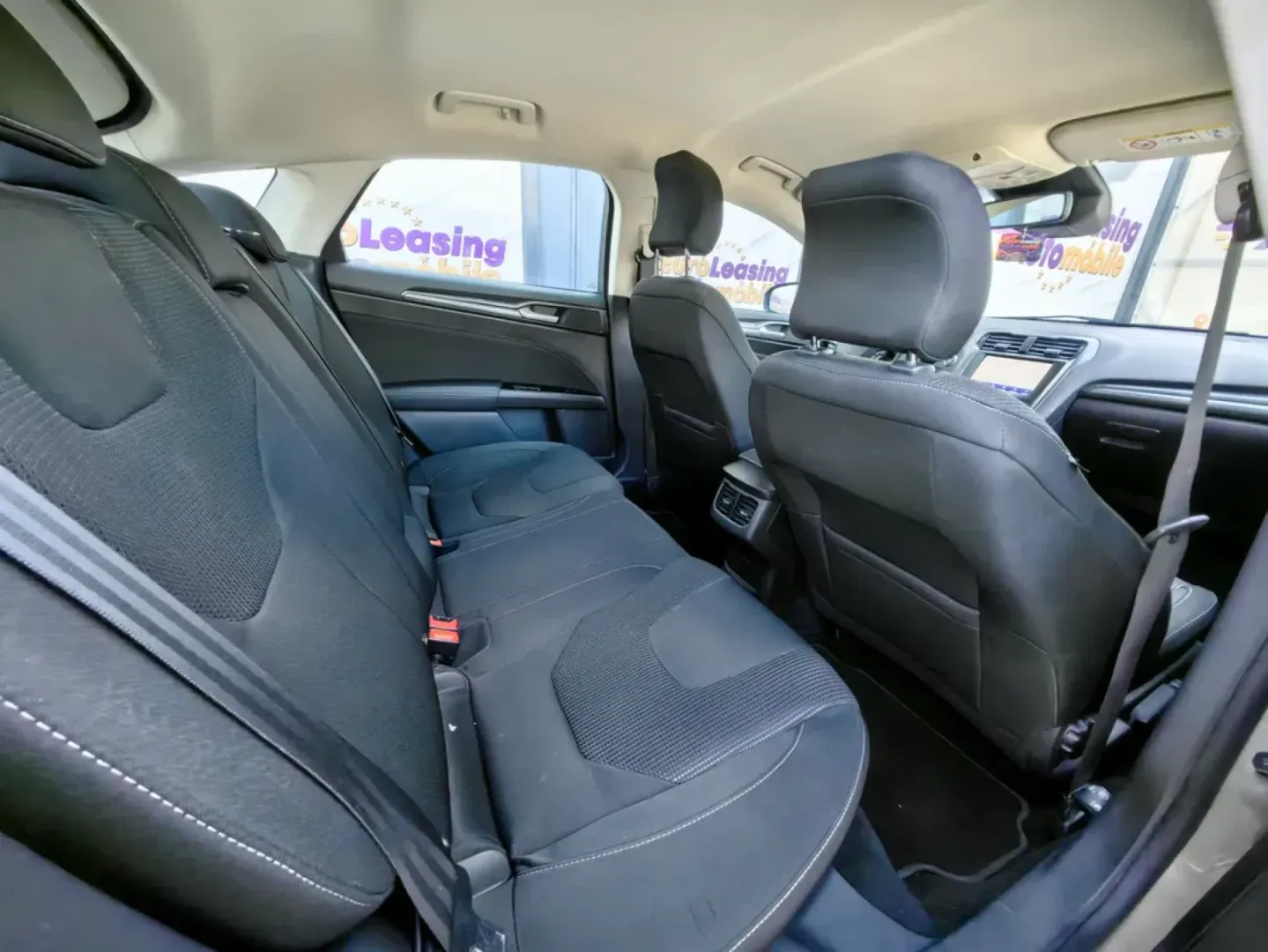 Cumpara/ Vinde online Ford Mondeo 2021 SH, la cel mai bun pret pentru tine!