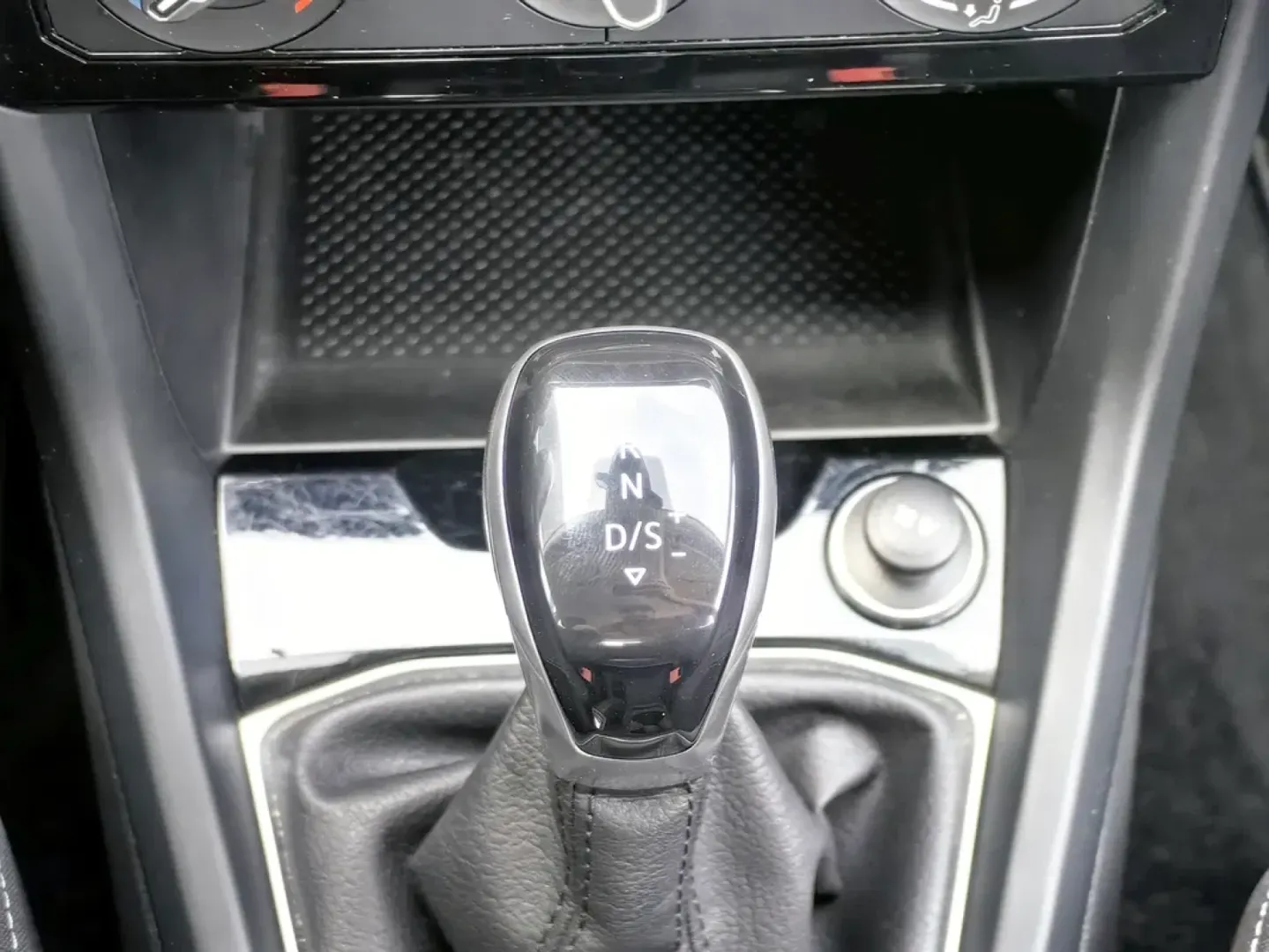 Cumpara/ Vinde online Volkswagen T-Cross 2021 SH, la cel mai bun pret pentru tine!