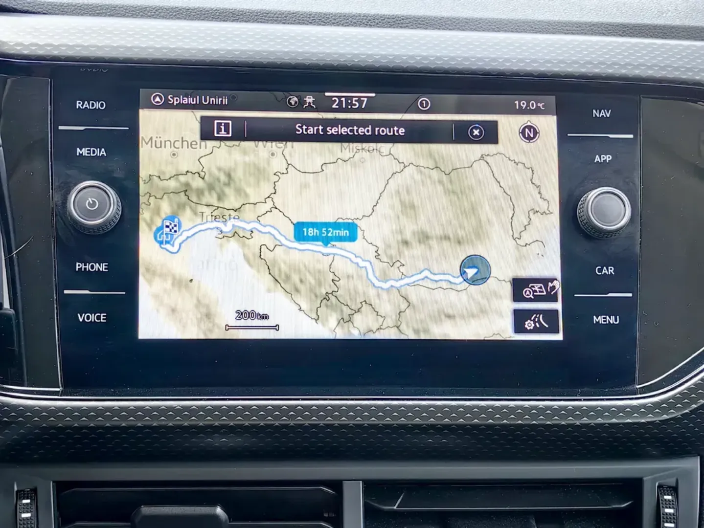 Cumpara/ Vinde online Volkswagen T-Cross 2021 SH, la cel mai bun pret pentru tine!