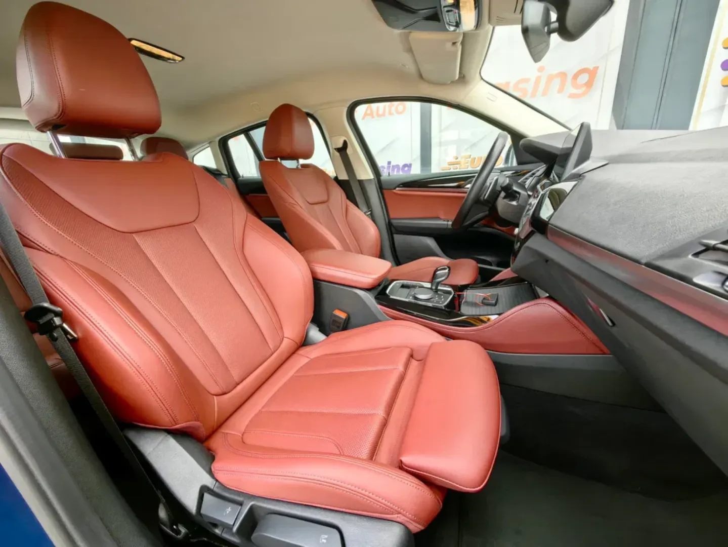 Cumpara/ Vinde online BMW X4 2022 SH, la cel mai bun pret pentru tine!