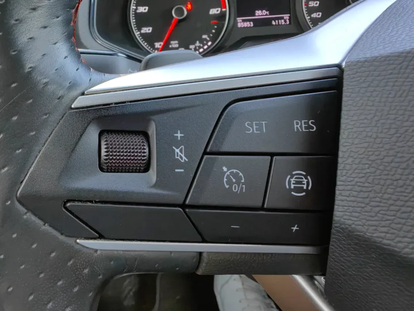 Cumpara/ Vinde online Seat Arona 2023 SH, la cel mai bun pret pentru tine!