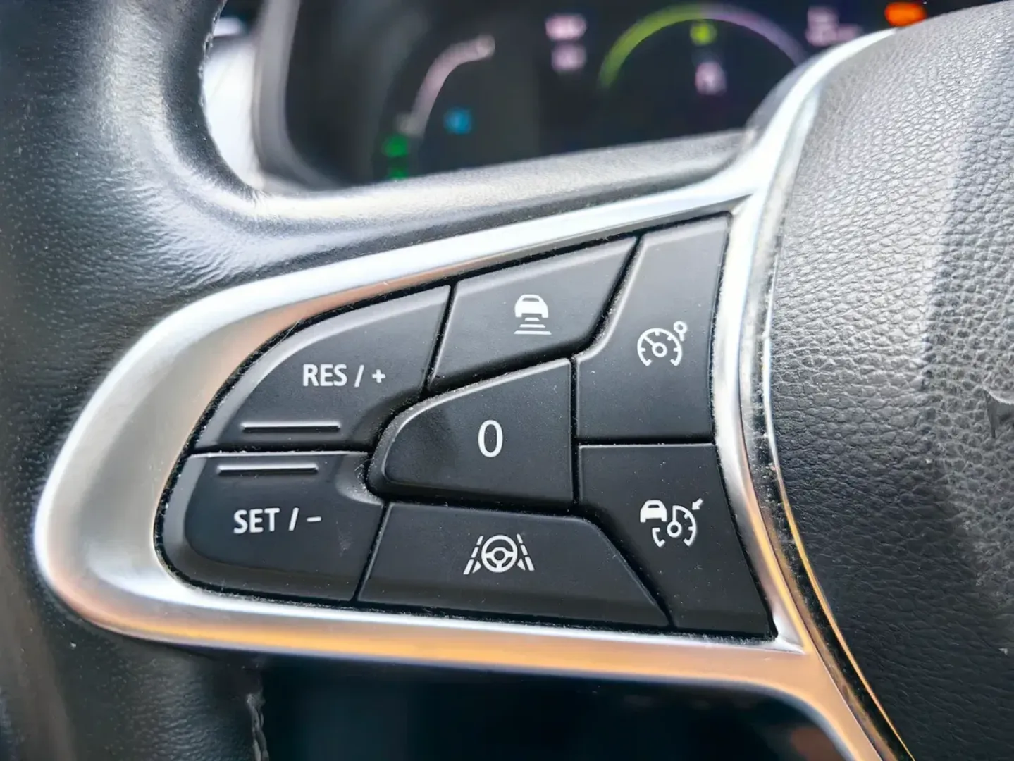 Cumpara/ Vinde online Renault  Arkana 2022 SH, la cel mai bun pret pentru tine!