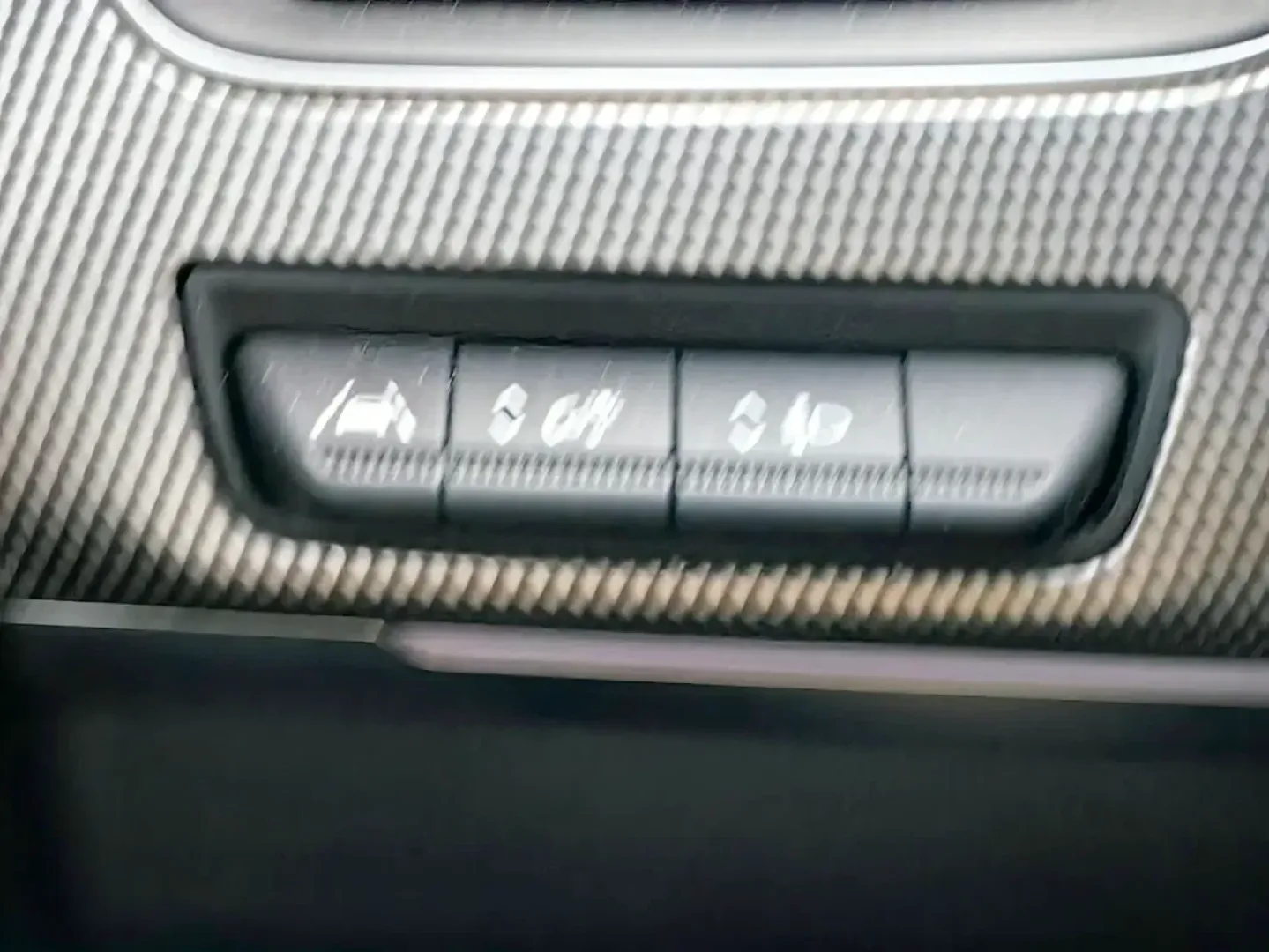 Cumpara/ Vinde online Renault  Arkana 2022 SH, la cel mai bun pret pentru tine!