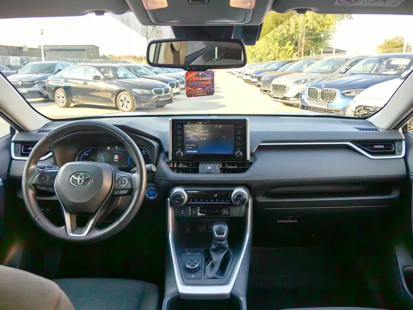 Cumpara/ Vinde online Toyota RAV 4 2022 SH, la cel mai bun pret pentru tine!