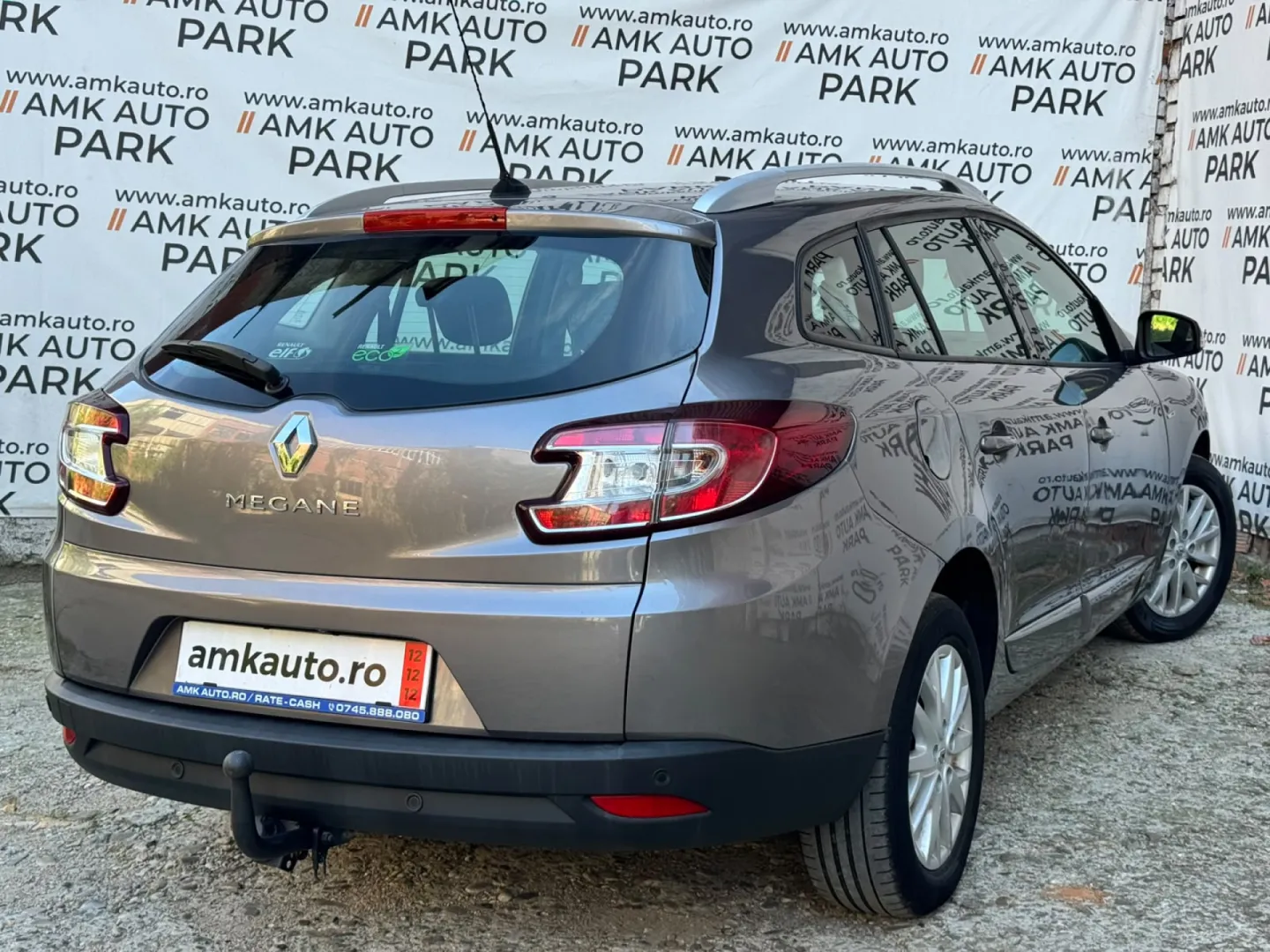 Cumpara/ Vinde online Renault  Megane 2013 SH, la cel mai bun pret pentru tine!