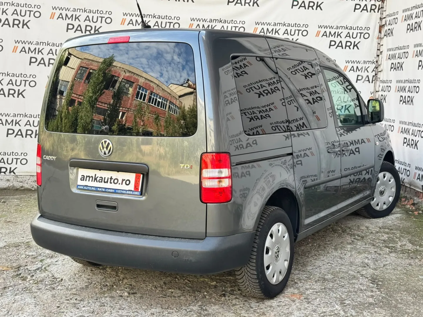 Cumpara/ Vinde online Volkswagen Caddy 2011 SH, la cel mai bun pret pentru tine!