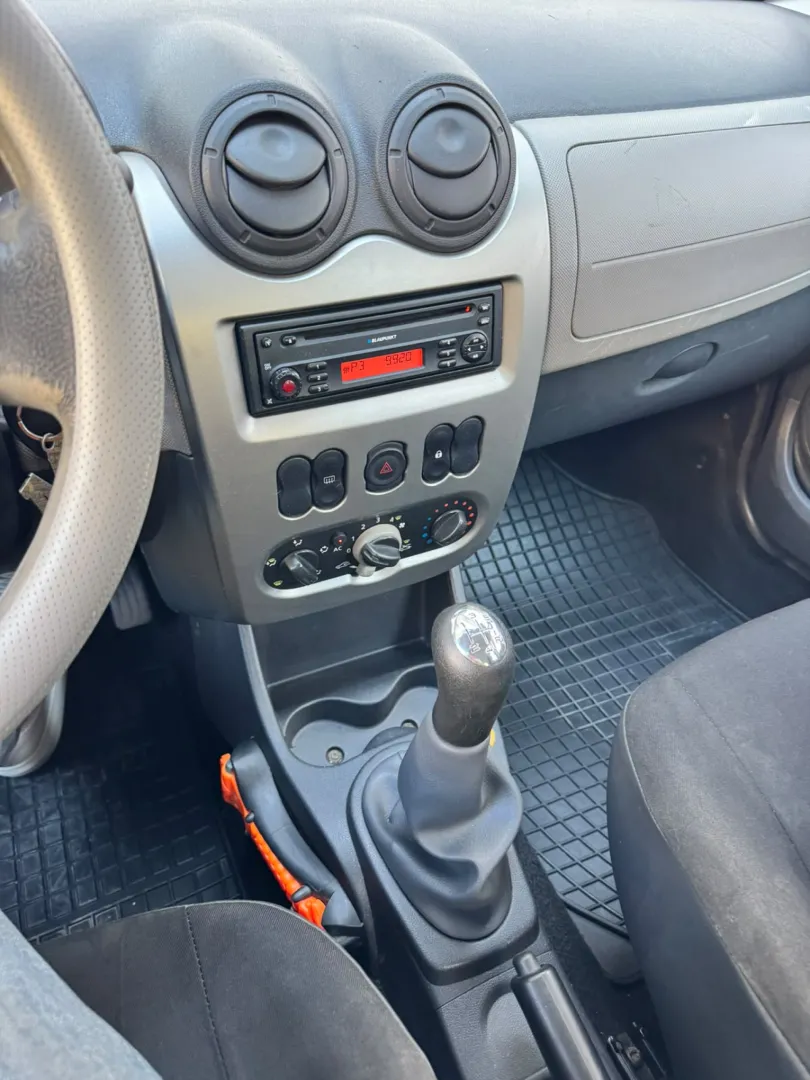 Cumpara/ Vinde online Dacia Sandero 2009 SH, la cel mai bun pret pentru tine!