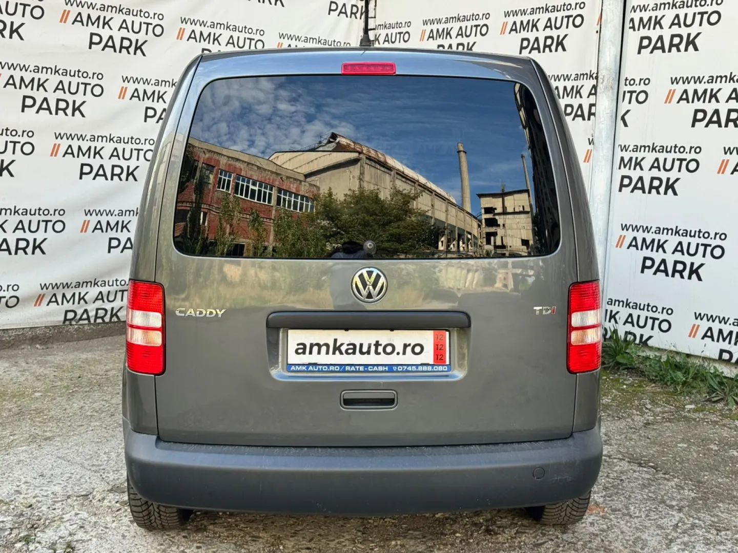 Cumpara/ Vinde online Volkswagen Caddy 2011 SH, la cel mai bun pret pentru tine!