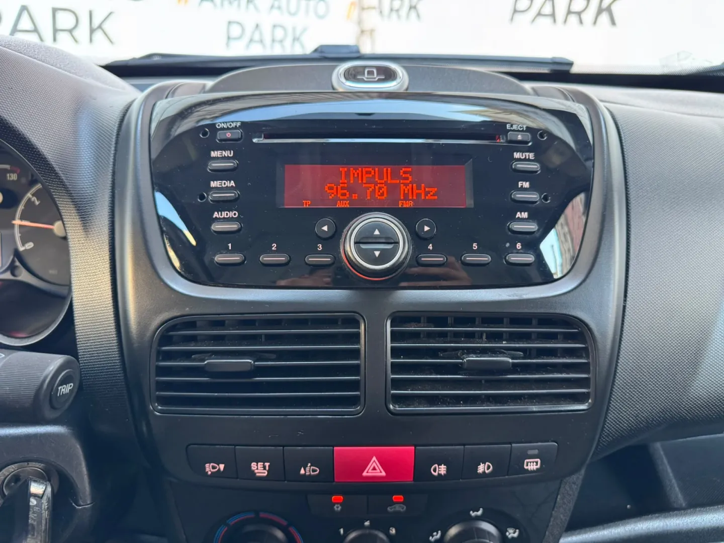Cumpara/ Vinde online Opel Combo 2017 SH, la cel mai bun pret pentru tine!