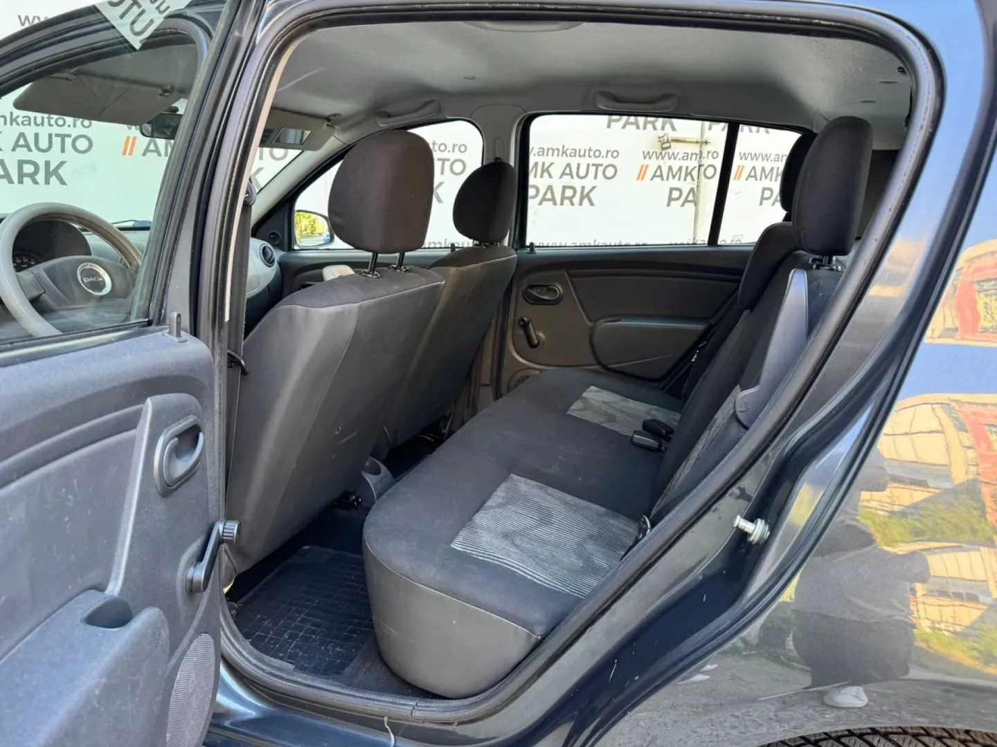 Cumpara/ Vinde online Dacia Sandero 2009 SH, la cel mai bun pret pentru tine!
