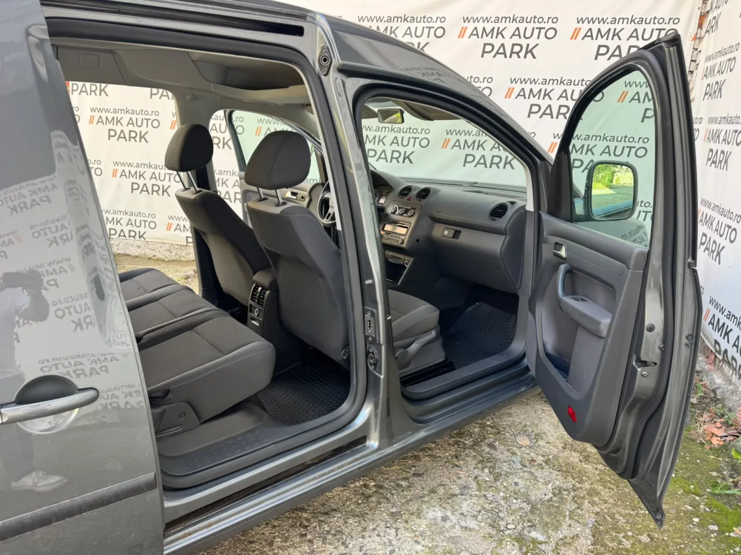 Cumpara/ Vinde online Volkswagen Caddy 2011 SH, la cel mai bun pret pentru tine!