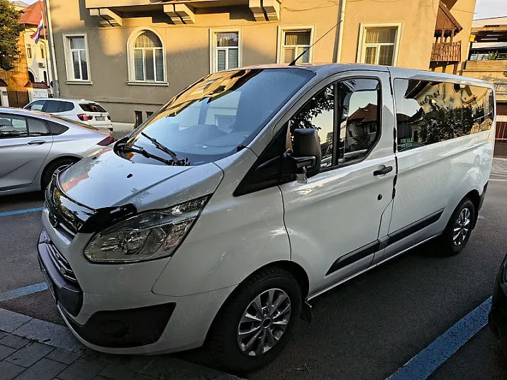 Cumpără / Vinde Ford Transit Custom 2013 SH, la cel mai bun pret pentru tine!