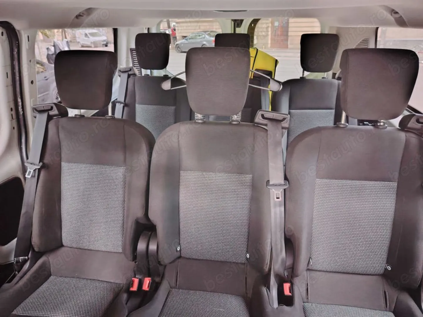 Cumpara/ Vinde online Ford Transit Custom 2013 SH, la cel mai bun pret pentru tine!