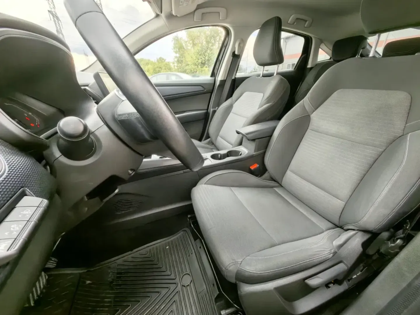 Cumpara/ Vinde online Renault Arkana 2023 SH, la cel mai bun pret pentru tine!