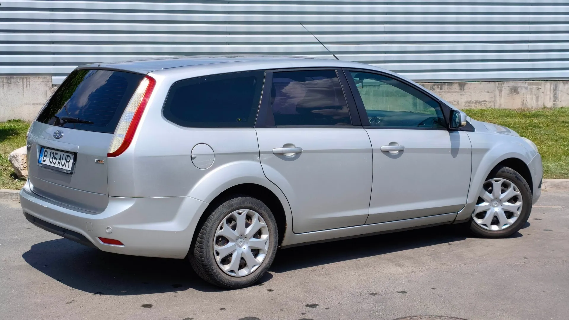 Cumpara/ Vinde online Ford Focus 2008 SH, la cel mai bun pret pentru tine!