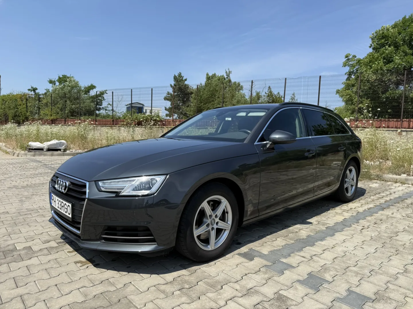 Cumpara/ Vinde online Audi A4 2017 SH, la cel mai bun pret pentru tine!