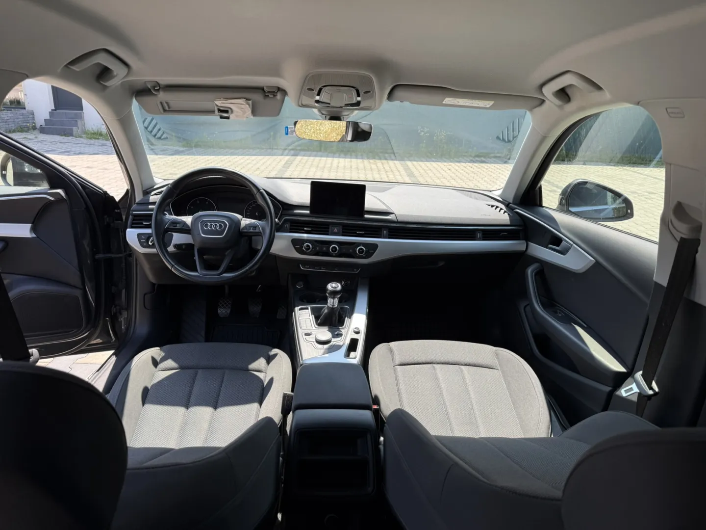 Cumpara/ Vinde online Audi A4 2017 SH, la cel mai bun pret pentru tine!
