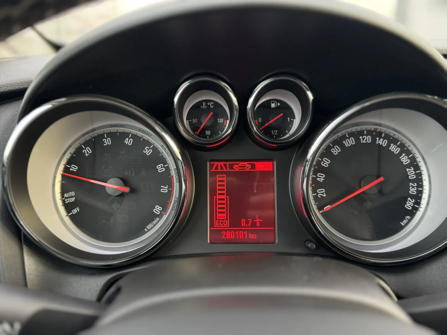 Cumpara/ Vinde online Opel Astra 2013 SH, la cel mai bun pret pentru tine!