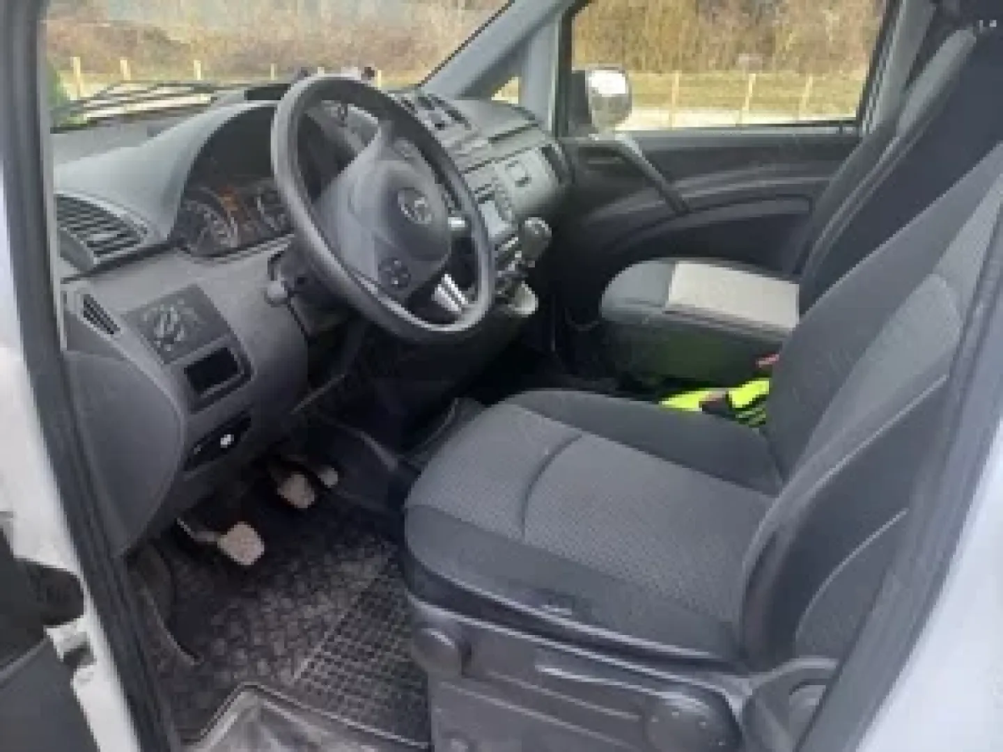 Cumpara/ Vinde online Mercedes-Benz Vito 2013 SH, la cel mai bun pret pentru tine!