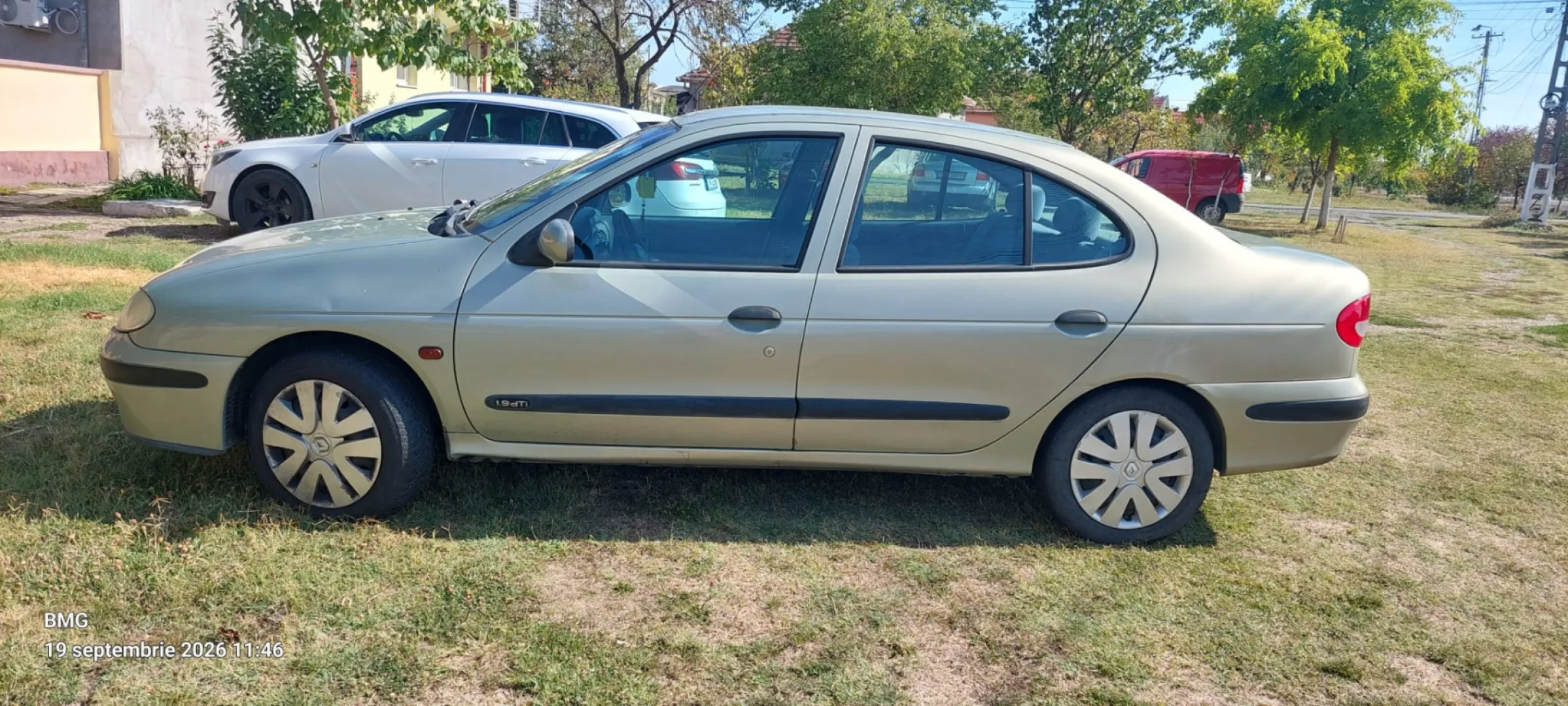 Cumpara/ Vinde online Renault Megane 2000 SH, la cel mai bun pret pentru tine!