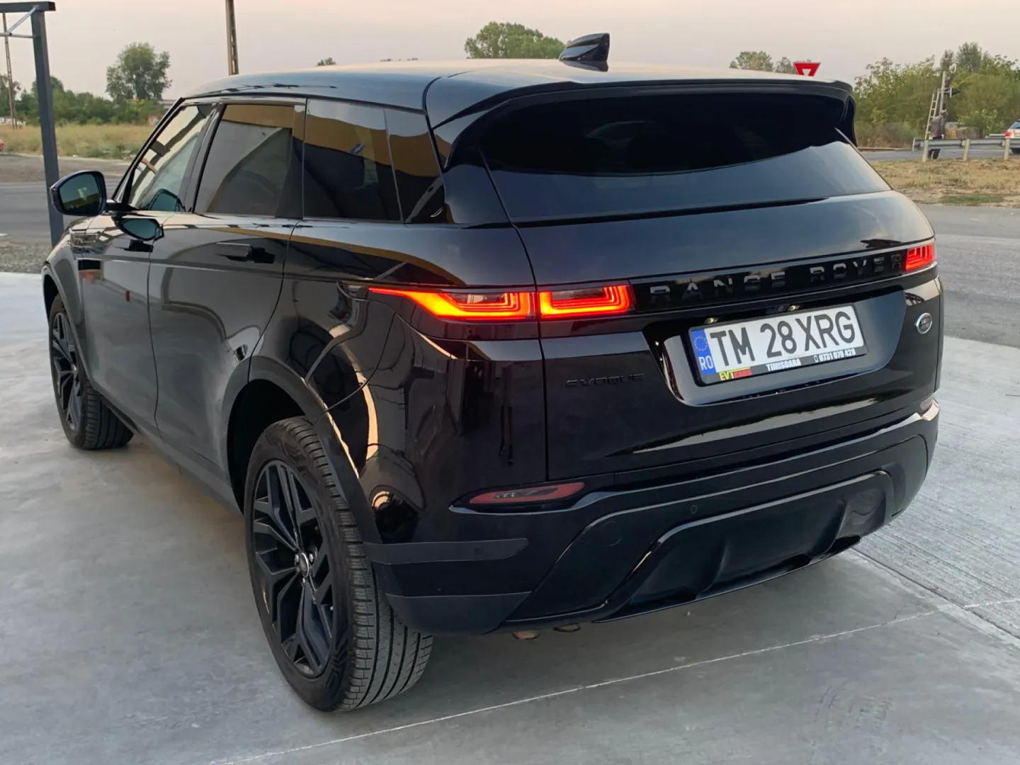 Cumpara/ Vinde online Land Rover Range Rover Evoque 2020 SH, la cel mai bun pret pentru tine!