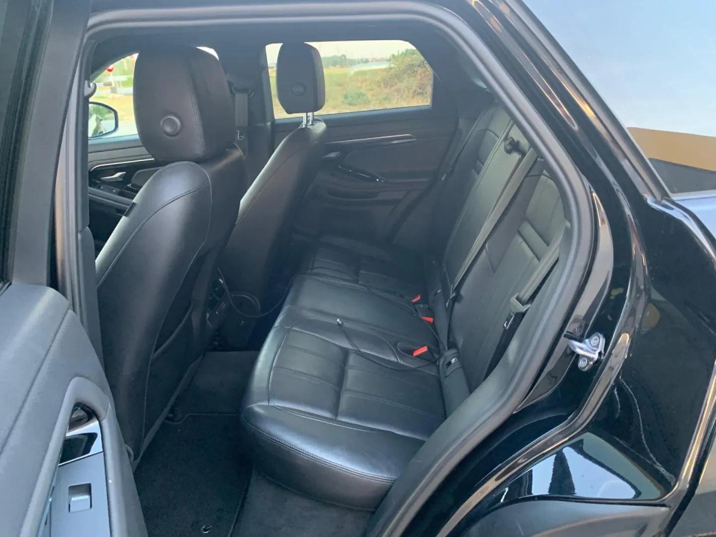 Cumpara/ Vinde online Land Rover Range Rover Evoque 2020 SH, la cel mai bun pret pentru tine!