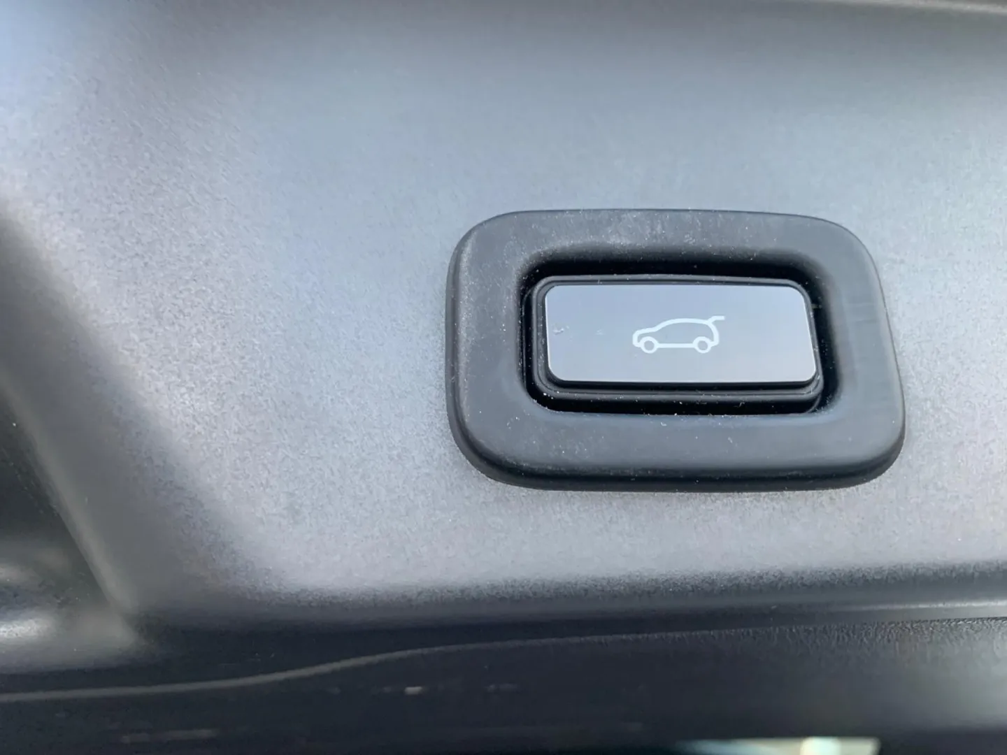Cumpara/ Vinde online Land Rover Range Rover Evoque 2020 SH, la cel mai bun pret pentru tine!