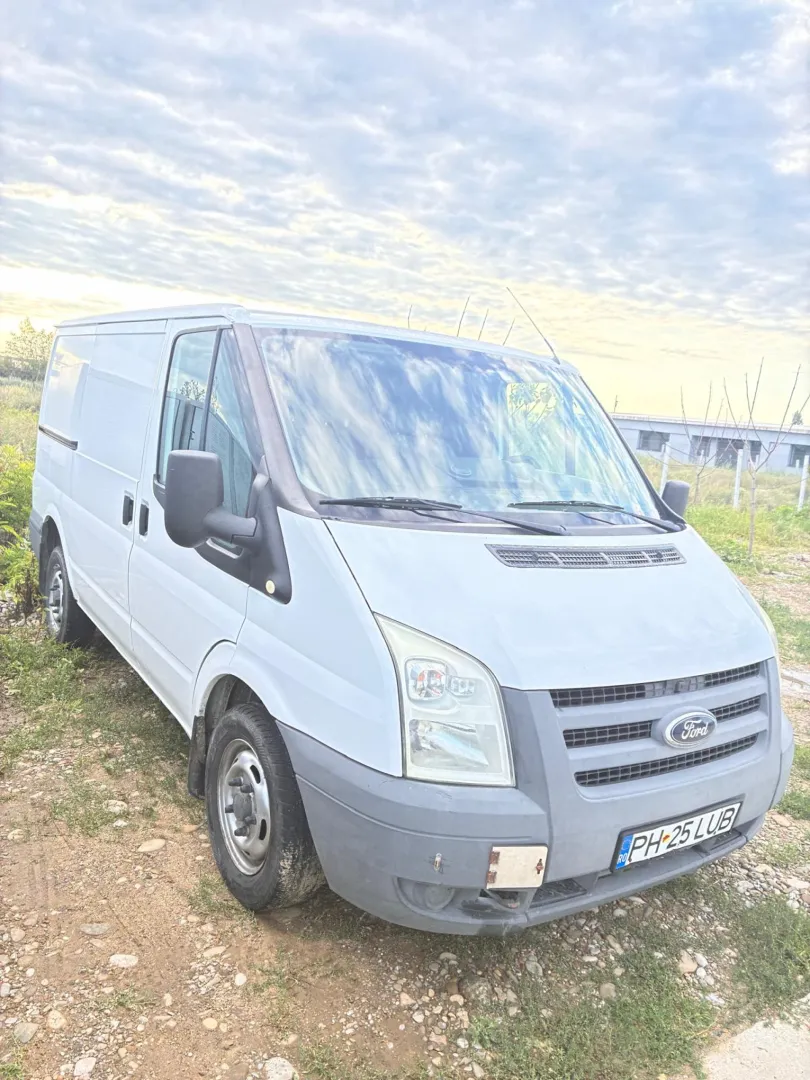Cumpara/ Vinde online Ford Transit Connect 2010 SH, la cel mai bun pret pentru tine!