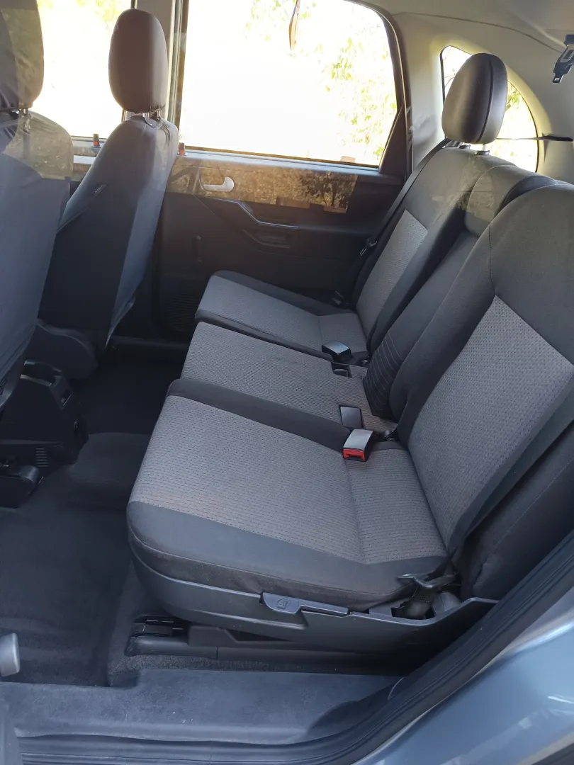 Cumpara/ Vinde online Opel Meriva 2006 SH, la cel mai bun pret pentru tine!