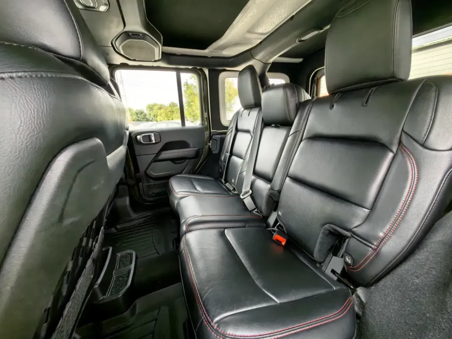 Cumpara/ Vinde online Jeep Wrangler 2022 SH, la cel mai bun pret pentru tine!