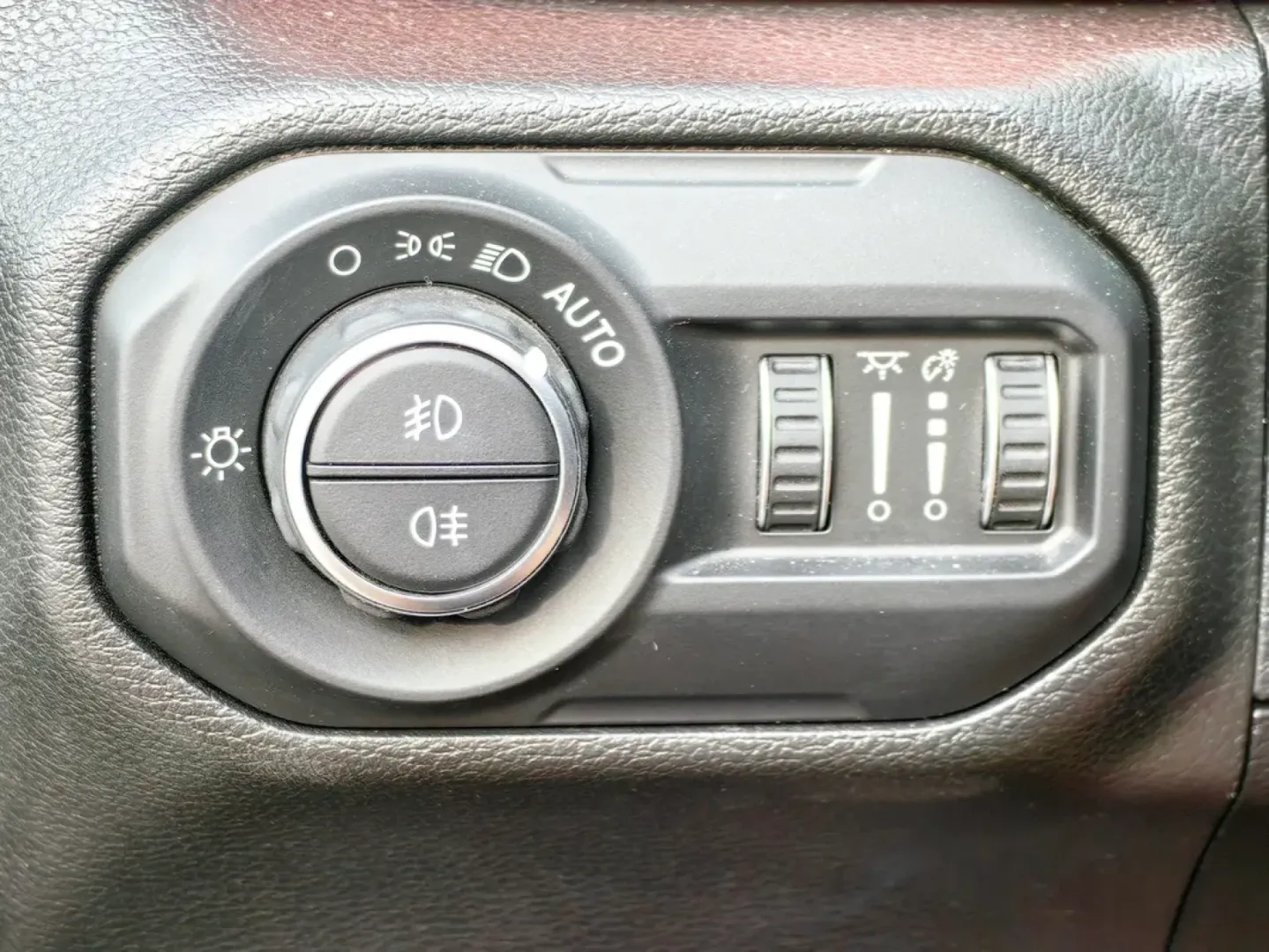 Cumpara/ Vinde online Jeep Wrangler 2022 SH, la cel mai bun pret pentru tine!