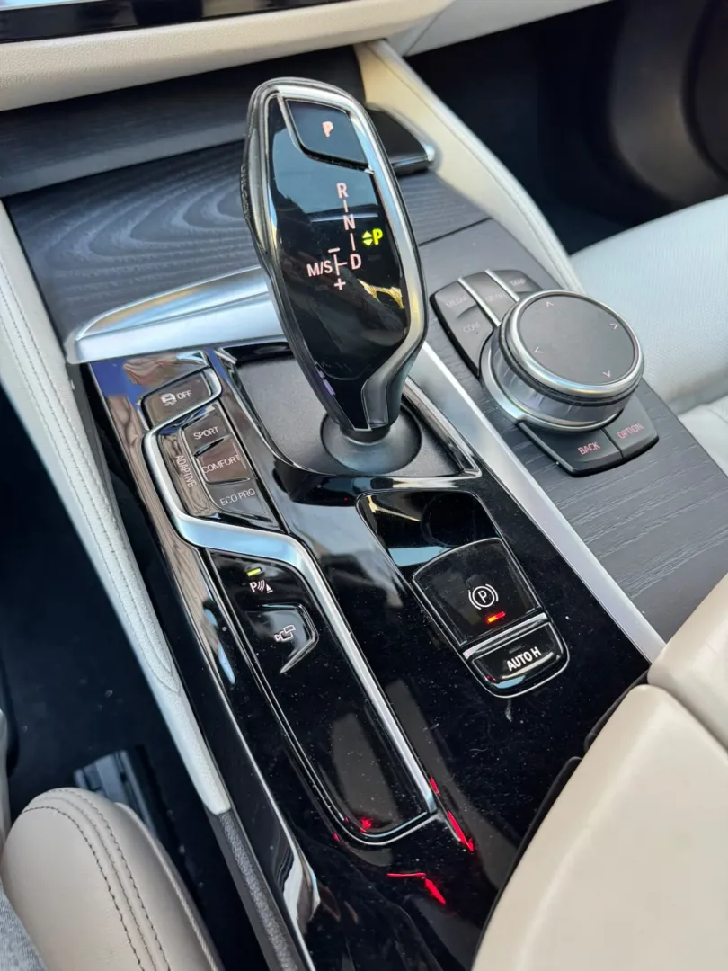 Cumpara/ Vinde online BMW 530 2020 SH, la cel mai bun pret pentru tine!