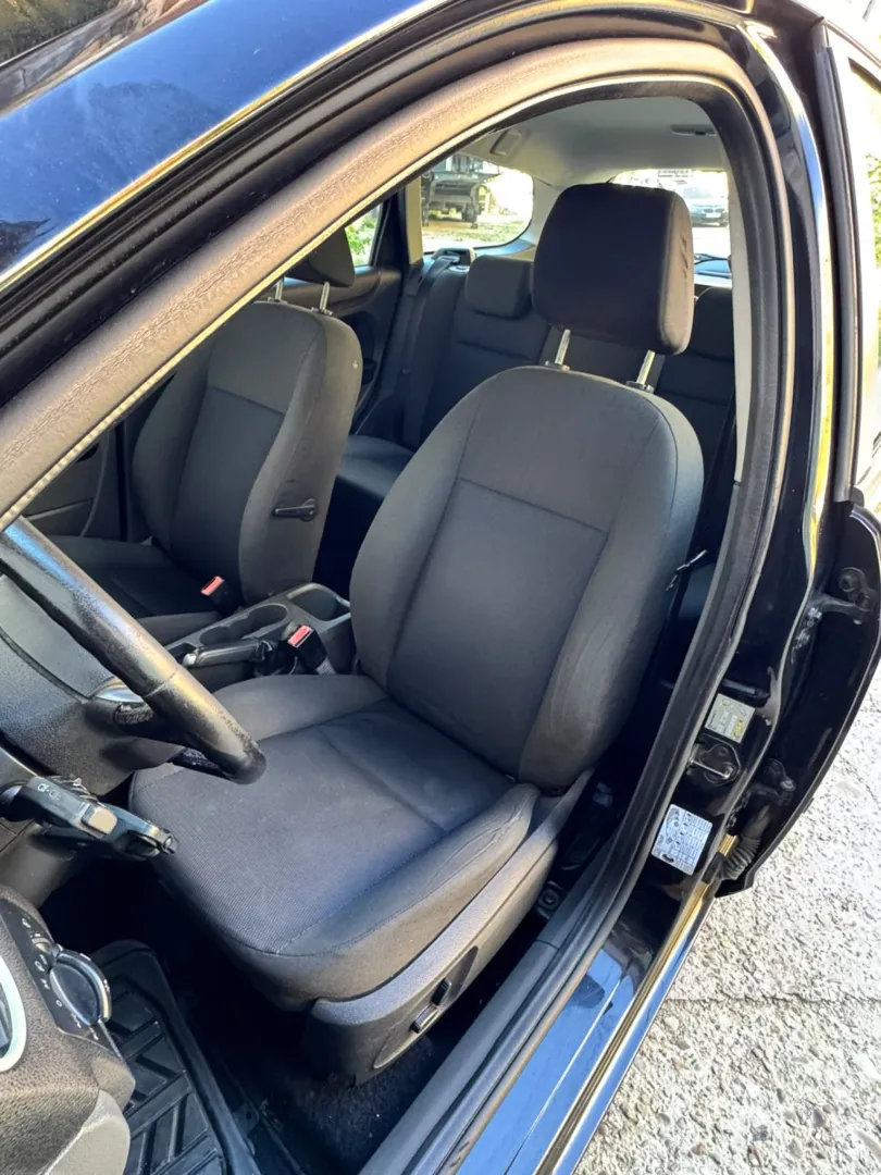 Cumpara/ Vinde online Ford Focus 2007 SH, la cel mai bun pret pentru tine!