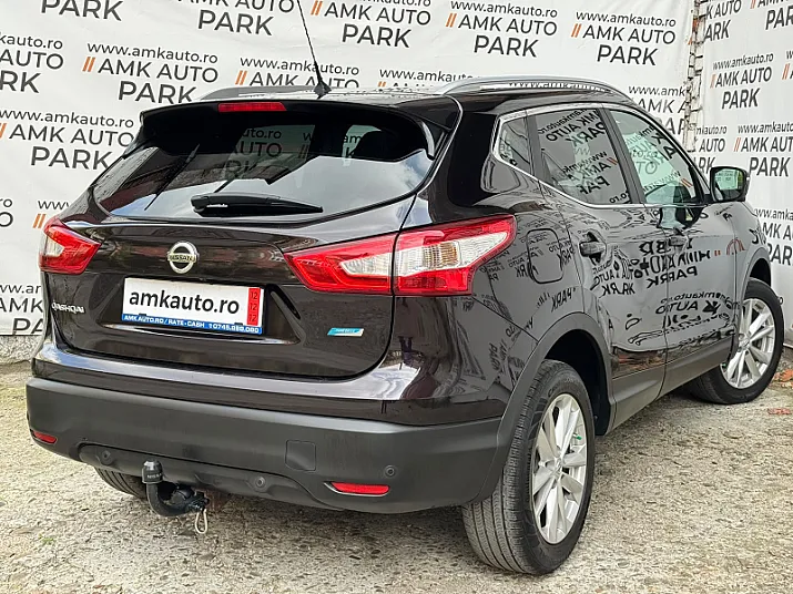 Cumpără / Vinde Nissan Qashqai 2015 SH, la cel mai bun pret pentru tine!
