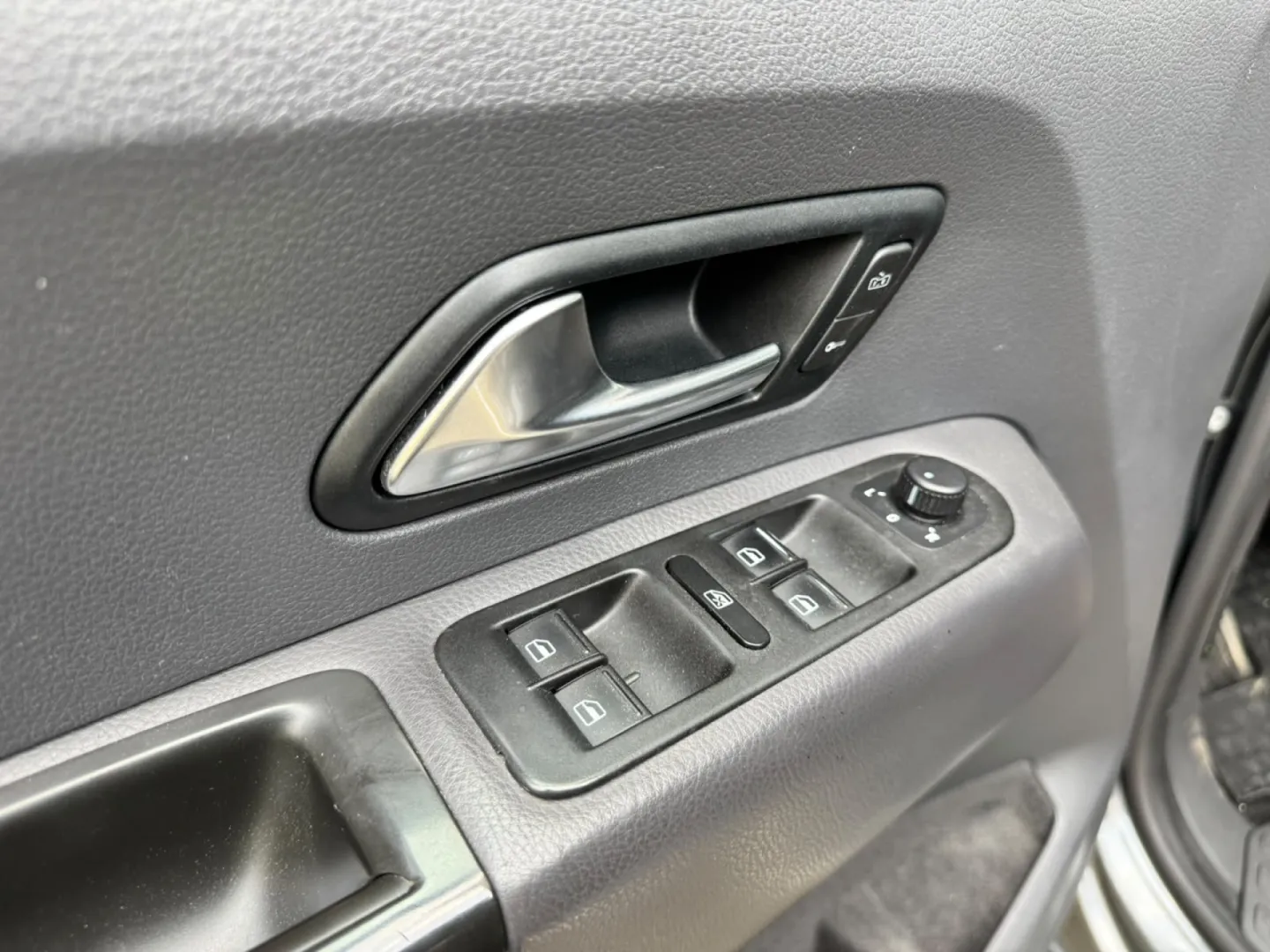Cumpara/ Vinde online Volkswagen Amarok 2014 SH, la cel mai bun pret pentru tine!