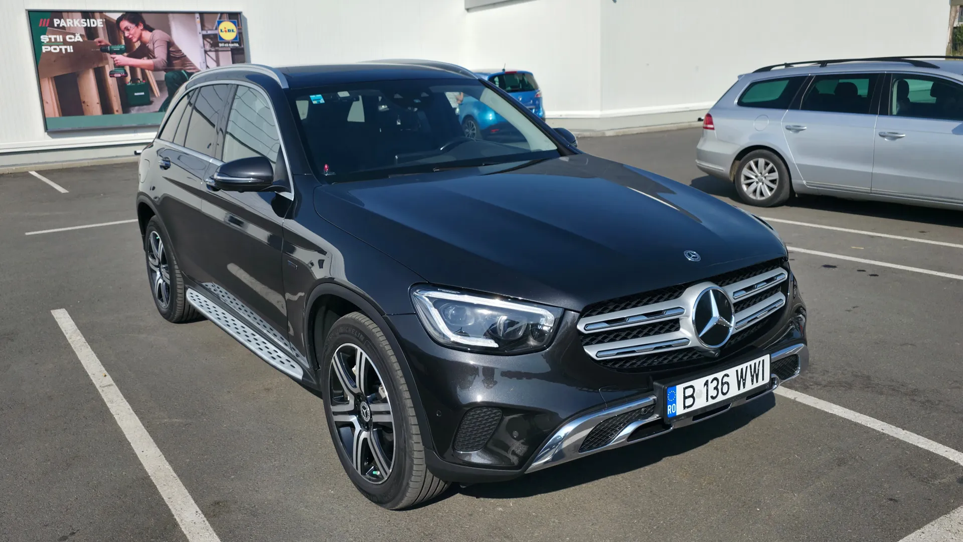 Cumpara/ Vinde online Mercedes-Benz GLC 300 2020 SH, la cel mai bun pret pentru tine!