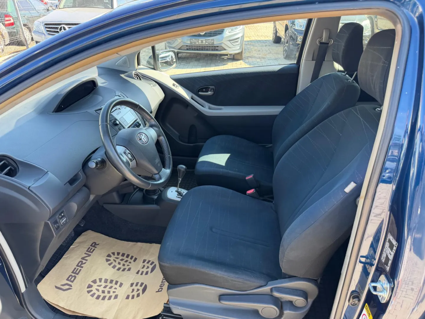 Cumpara/ Vinde online Toyota Yaris 2008 SH, la cel mai bun pret pentru tine!