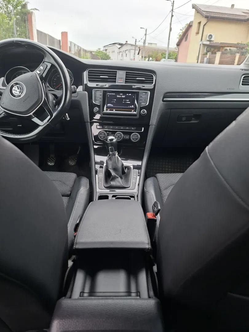 Cumpara/ Vinde online Volkswagen Golf 2014 SH, la cel mai bun pret pentru tine!