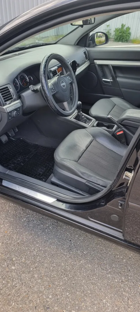 Cumpara/ Vinde online Opel Vectra 2008 SH, la cel mai bun pret pentru tine!