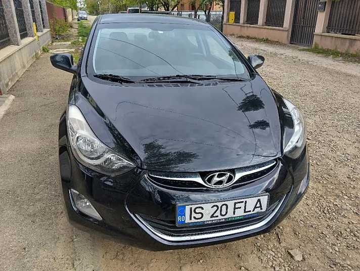 Cumpără / Vinde Hyundai Elantra 2012 SH, la cel mai bun pret pentru tine!