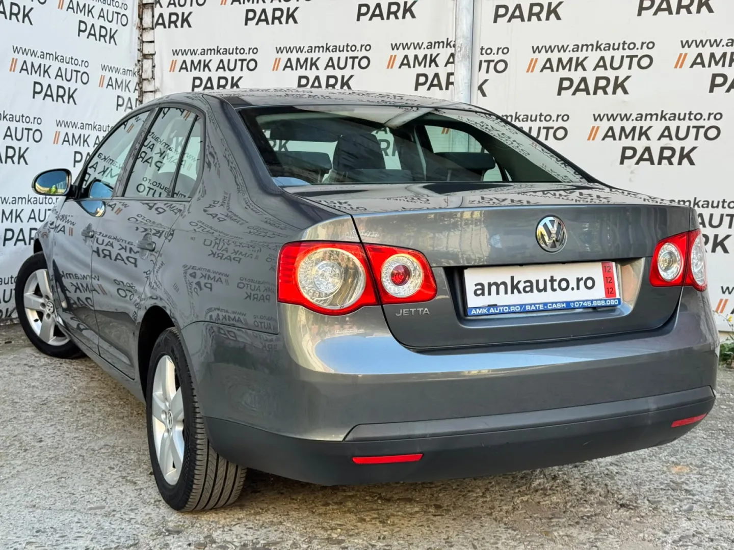 Cumpara/ Vinde online Volkswagen Jetta 2007 SH, la cel mai bun pret pentru tine!
